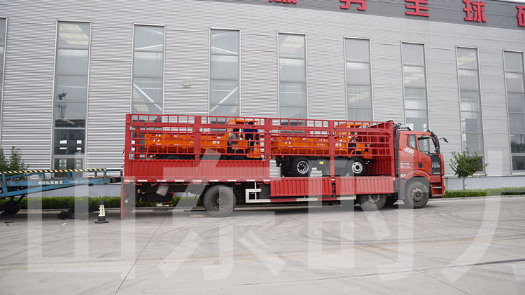 2臺(tái)5噸礦山專用運(yùn)輸車(chē)發(fā)貨河南某礦